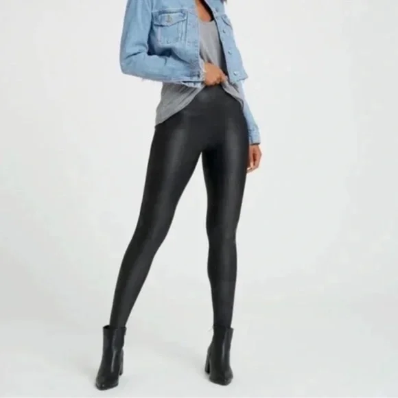 SPANX Faux Leather Leggings Black - Picture 2 of 11